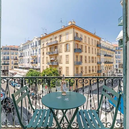 T2 Situe Au Centre-ville De * نيس