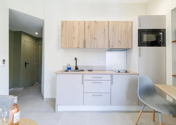 T2 Situe Au Centre-ville De Apartmán *