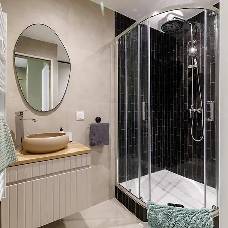 Apartman T2 Situe Au Centre-ville De Nizza