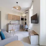 T2 Situe Au Centre-ville De 尼斯